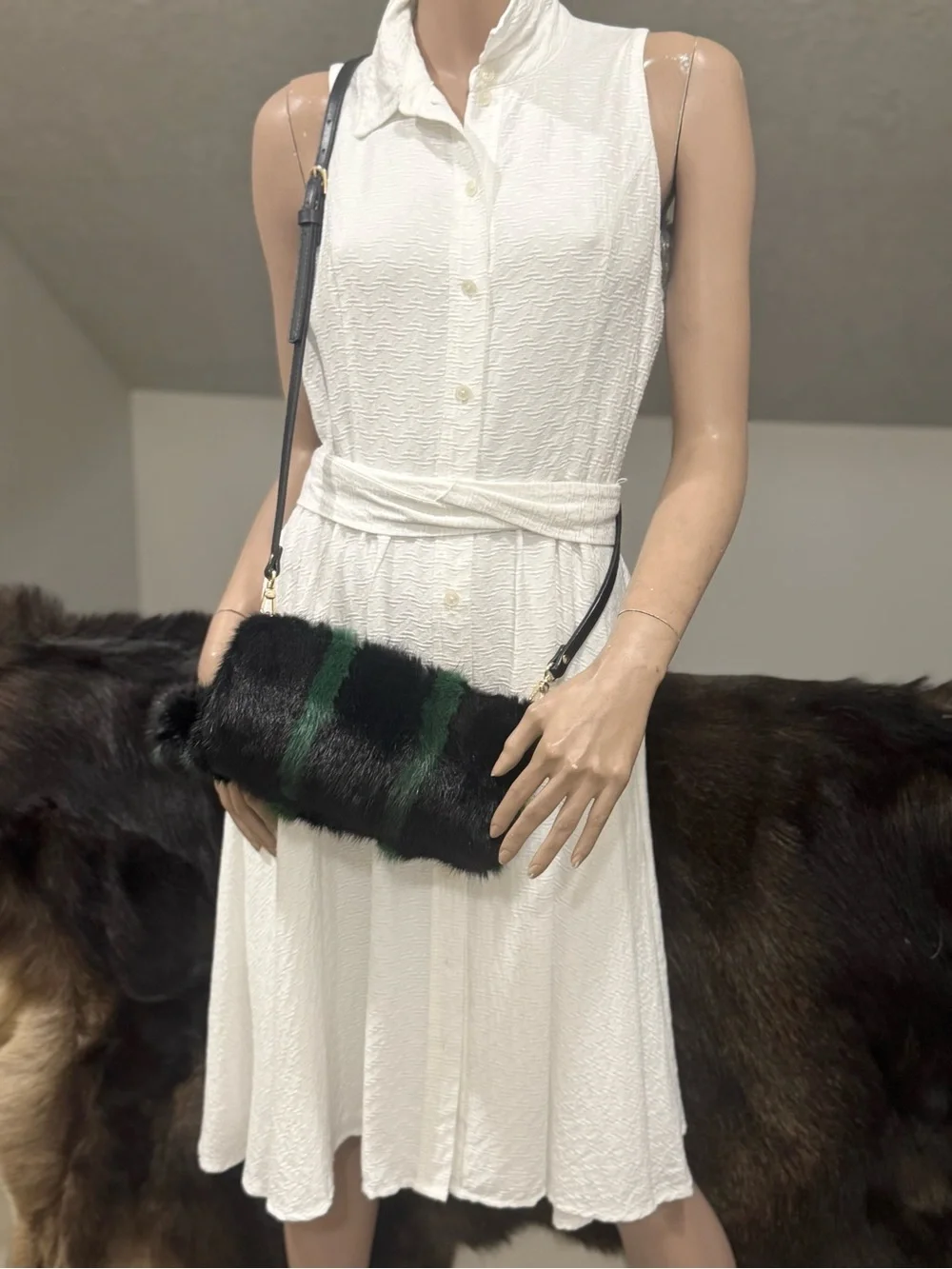 Colorblock Real Mink Fur Handcrafted Barrel Bag/Crossbody & Fur Ball Bag Charm